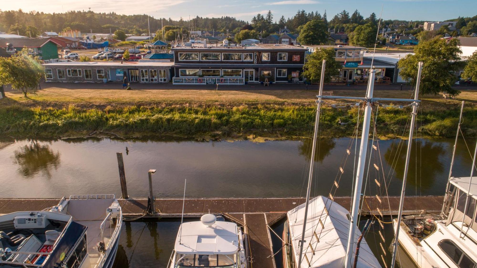 Salt Hotel & Pub Ilwaco Екстериор снимка